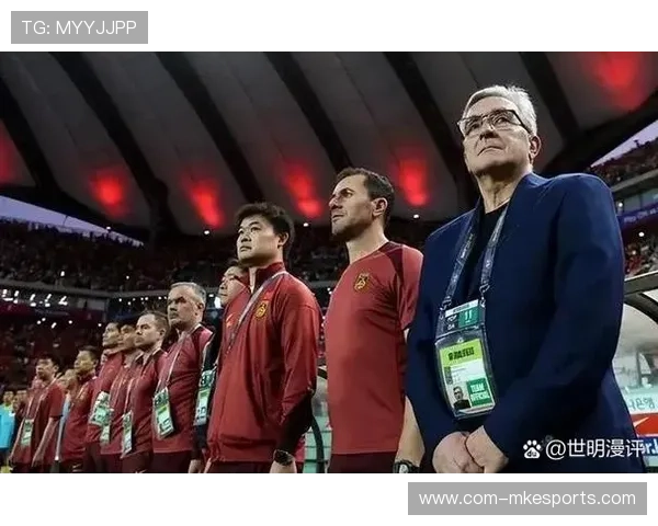 足球球员签约期限与退役年龄关系解析:职业生涯的长短如何影响签约决策 足球球员签约期限与退役年龄关系解析:职业生涯的长短如何影响签约决策